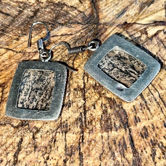 Honey Dendritic Earrings 1 7/8” - Picture 4 of 9